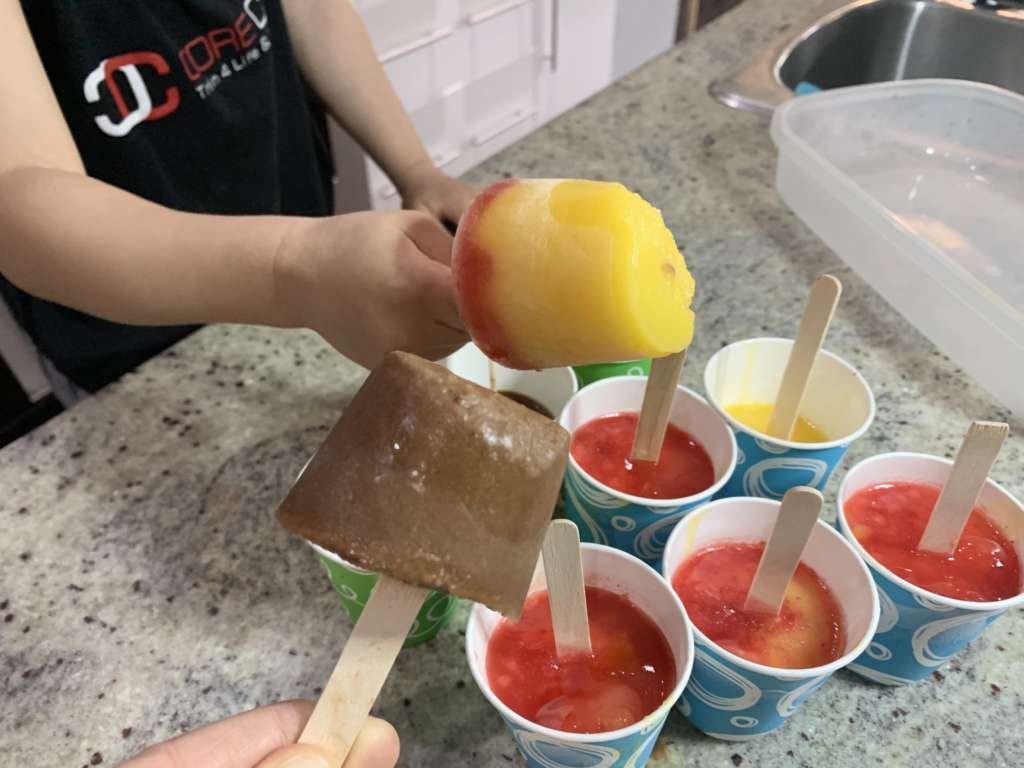 homemade smoothie popsicles